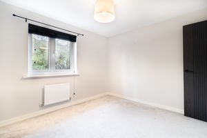 Bedroom - click for photo gallery